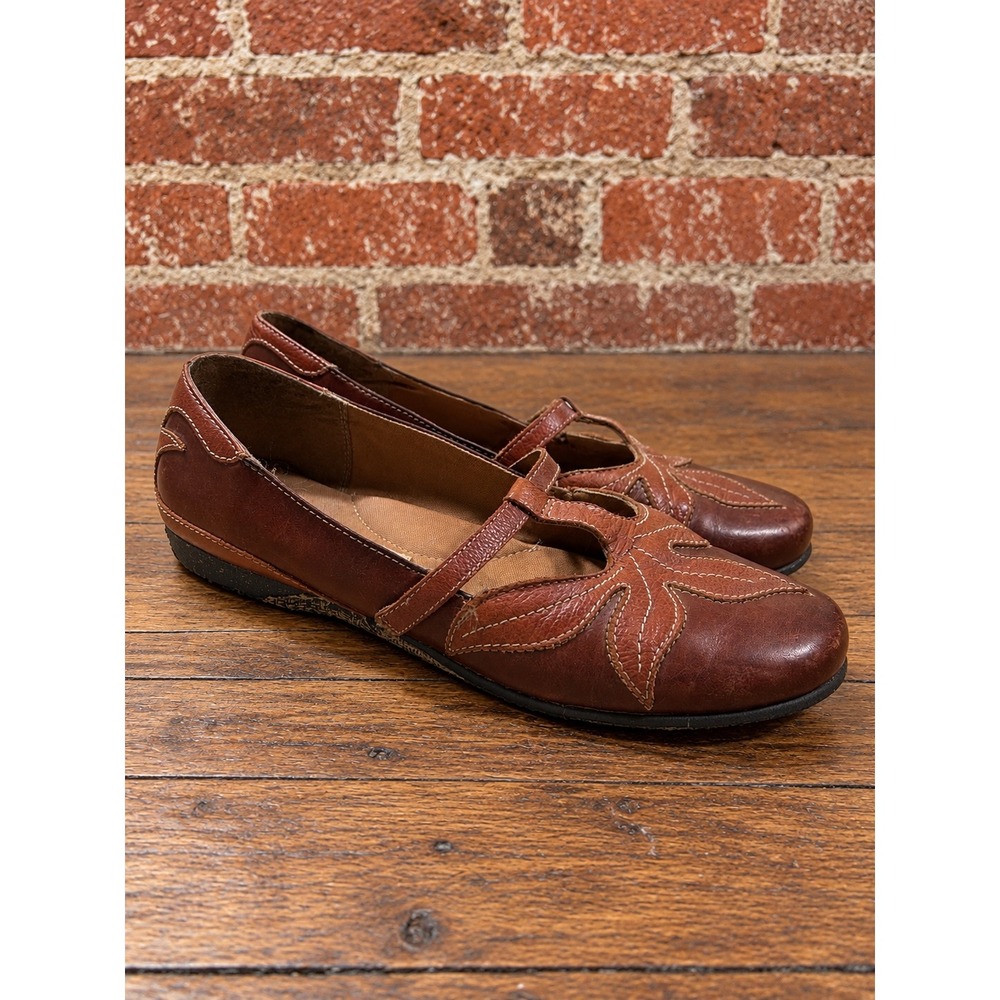 Hush Puppies Brown Leather Mary Jane Flats 10M Y2K Fall Preppy Cottagecore Boho